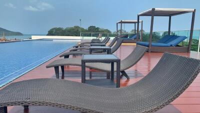 2 Bedrooms Sea Saran Condo for Sale