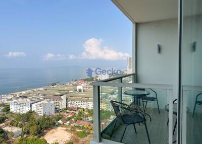 2 Bedrooms Condo in The Riviera Jomtien Jomtien C009704