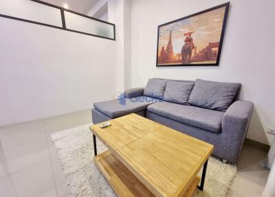 1 Bedroom Condo in The Club House Residence Pratumnak C008428