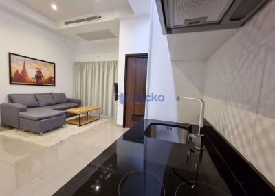 1 Bedroom Condo in The Club House Residence Pratumnak C008428