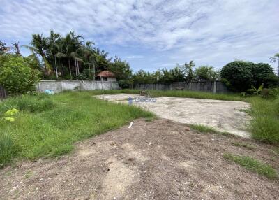 Land available in Jomtien L010002