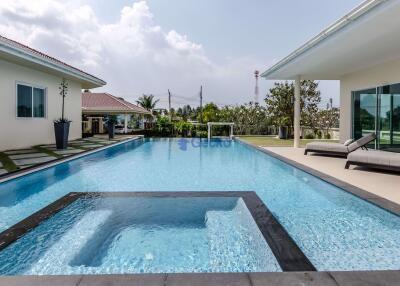 4 Bedrooms House East Pattaya H008150