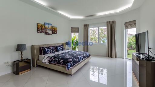 4 Bedrooms House East Pattaya H008150