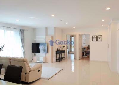 3 Bedrooms Condo in Natureza North Pattaya C009219