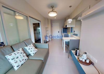 1 Bedroom Condo in Centric Sea Central Pattaya C010052