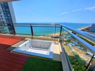 2 Bedrooms Condo in Reflection Jomtien C009955