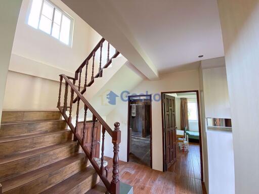 4 Bedrooms House Huay Yai H009773