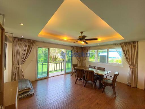 4 Bedrooms House Huay Yai H009773