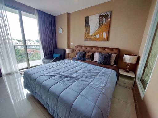 Studio Condo in The Riviera Wong Amat Beach Wongamat C009970