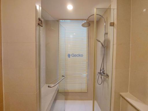 Studio Condo in The Riviera Wong Amat Beach Wongamat C009970