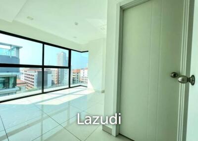 2 Bedrooms 2 Bathrooms 55 Sqm. Siam Oriental Plaza.