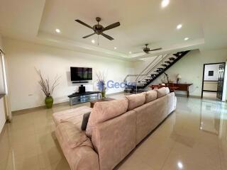 4 Bedrooms House in Miami Villas East Pattaya H004600