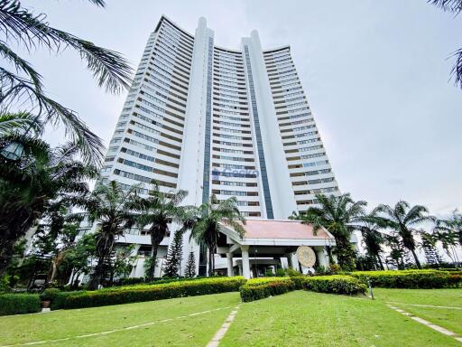 2 Bedrooms Condo in Sunshine Beach Condotel Na Jomtien C009290