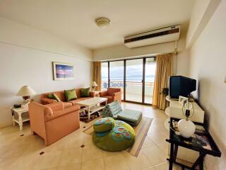 2 Bedrooms Condo in Sunshine Beach Condotel Na Jomtien C009290