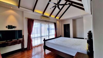 5 Bedrooms House in Phutara East Pattaya H009623