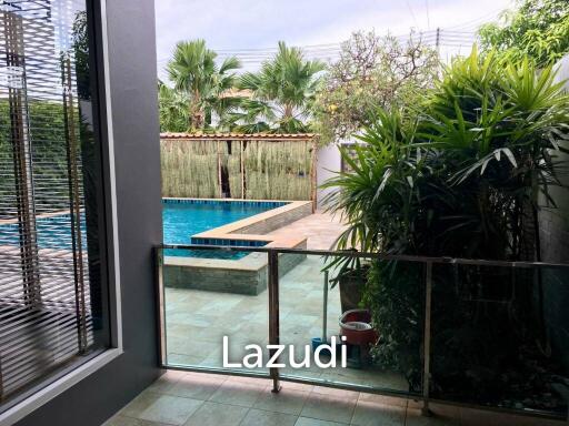 2 Storey house for Sale At Pattaya Ragoon resort