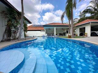 3 Bedrooms House in Freeway Villas East Pattaya H008486