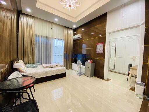 3 Bedrooms House in Permsub Garden Resort East Pattaya H009420