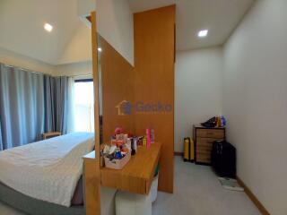 2 Bedrooms House in The Maple Huay Yai H009611