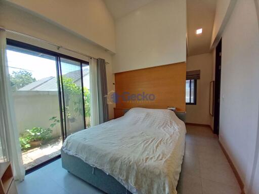 2 Bedrooms House in The Maple Huay Yai H009611