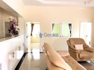 5 Bedrooms House East Pattaya H009601