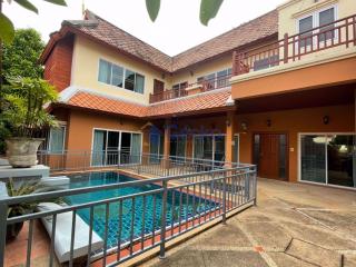 5 Bedrooms House in Grand Regent Pattaya East Pattaya H009600