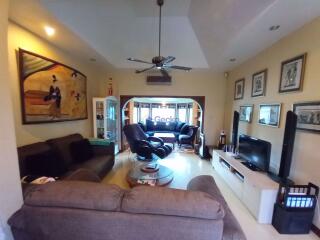 3 Bedrooms House in Royal View Village East Pattaya H009590