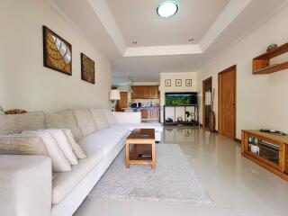 3 Bedrooms House in Baan Boonraksaa East Pattaya H007322