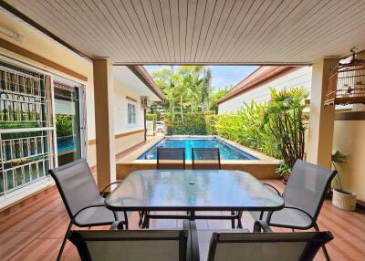 3 Bedrooms House in Baan Boonraksaa East Pattaya H007322