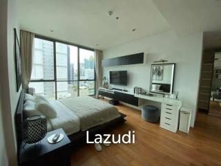 2 Bed 2 Bath 110 SQ.M Hyde Sukhumvit 13