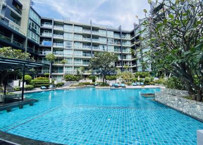 3 Bedrooms Condo in Apus Condominium Central Pattaya C009425