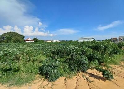 Land available in Huay Yai L009247
