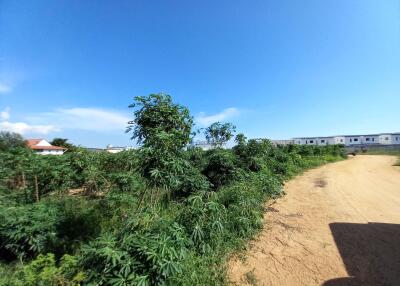 Land available in Huay Yai L009247