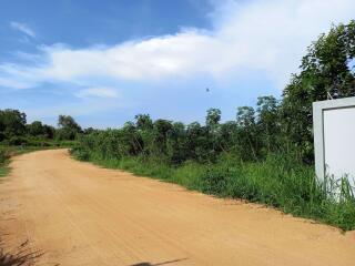 Land available in Huay Yai L009247