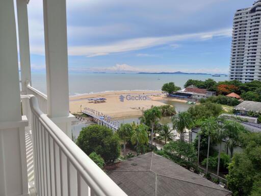 1 Bedroom Condo in Grand Florida Beachfront Condo Resort Na Jomtien C009277