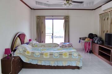 3 Bedrooms House in Royal View Village East Pattaya H009193