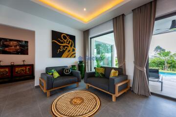 4 Bedrooms House in The Plantation Estates East Pattaya H008434