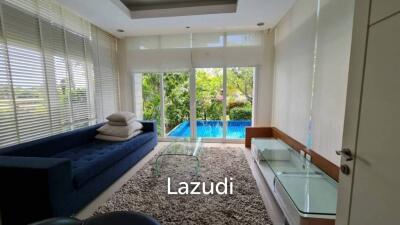 3 Brs Beachfront Villa for rent