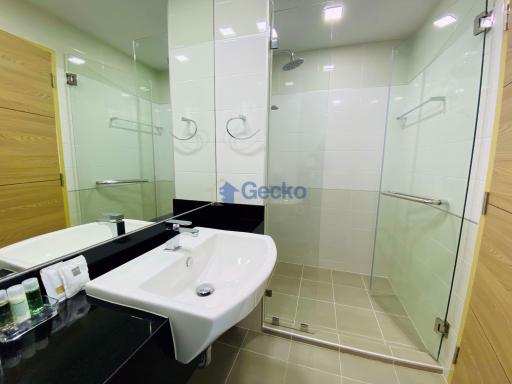 1 Bedroom Condo in Whale Marina Na Jomtien C008804