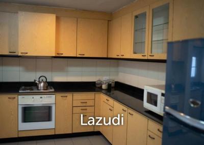 Large Pet friendly Apartment!! Near BTS Phrom Phong