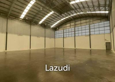 Warehouse with office, suitable for multiple purposes in Bangkok Dokmai South