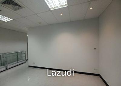 Office space for rent at GMM Grammy Place unit 1206 size 102 sqm