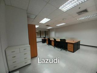 Office space for rent at GMM Grammy Place unit 1206 size 102 sqm