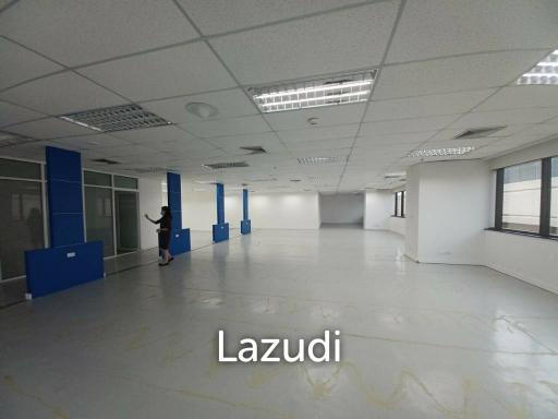 Office space for rent at GMM Grammy Place unit 2601 size 357 sqm