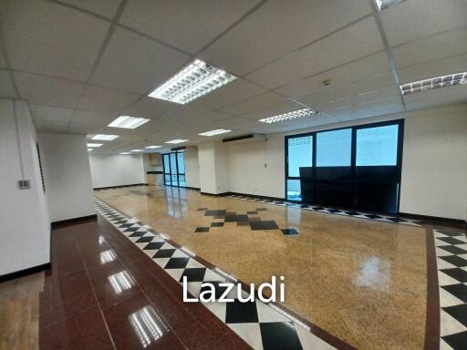 Office space for rent at Prime Building unit 1A size 120 sqm