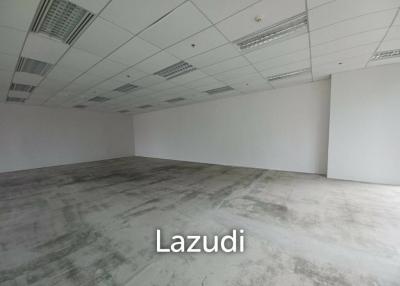 Office space for rent at Singha Complex unit 1708  size 130.46 sqm