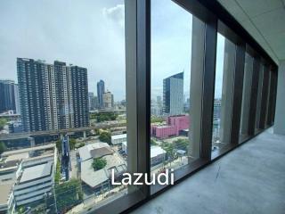 Office space for rent at Singha Complex unit 2013-2014  size 205.20 sqm
