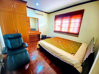 3 Bedrooms House in Park Village East Pattaya H008702