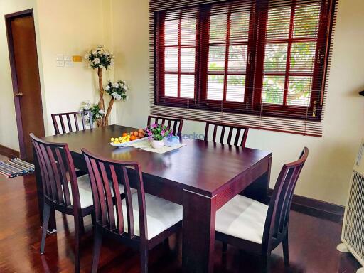 3 Bedrooms House in Park Village East Pattaya H008702