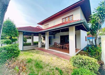 3 Bedrooms House in Park Village East Pattaya H008702